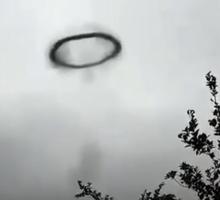 Черное кольцо в небе над Аргентиной
