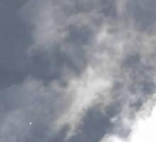 Фотография НЛО в небе над Мельбурном